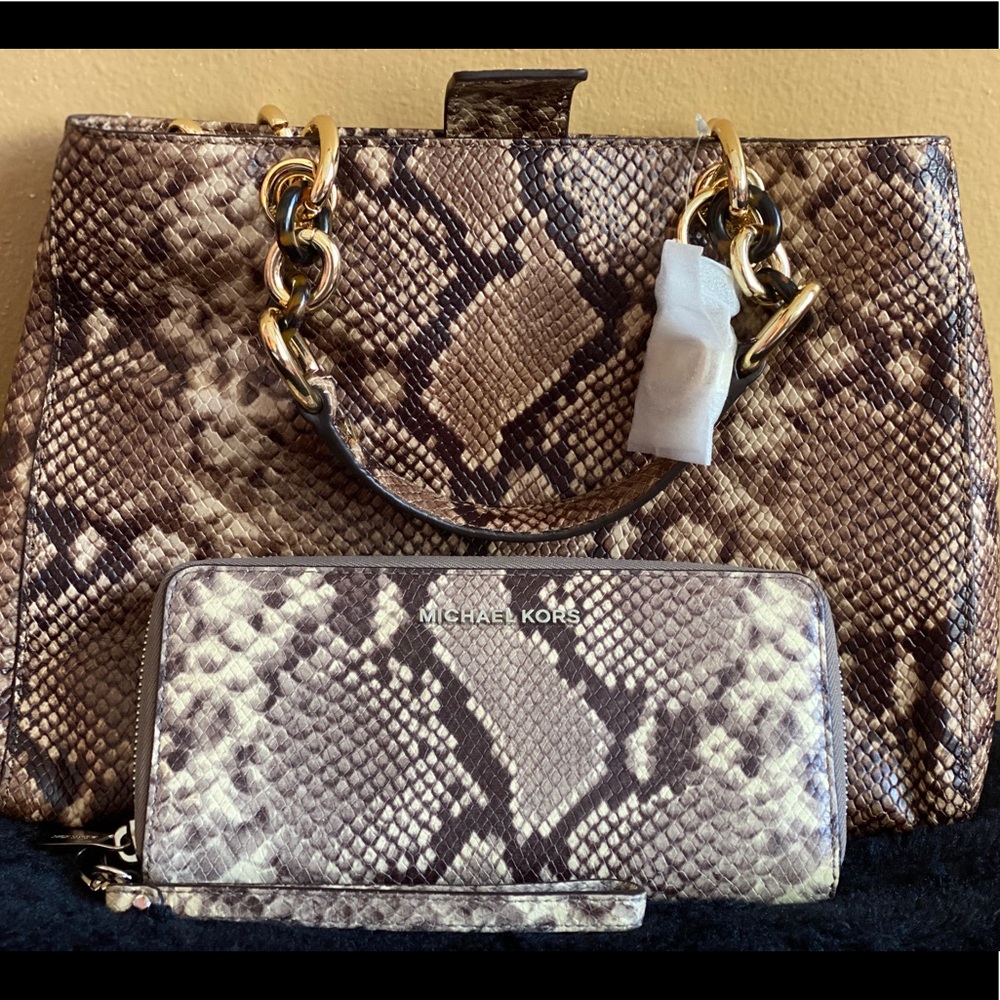 Michael kors foux snake skin purse and wallet